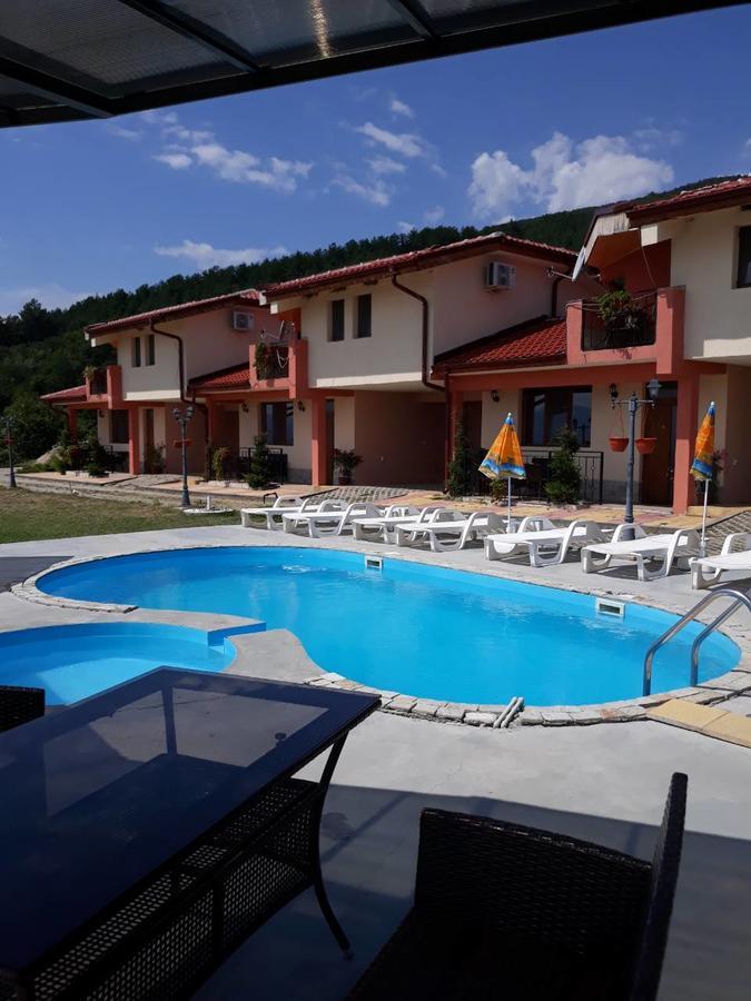 Gledkata Complex